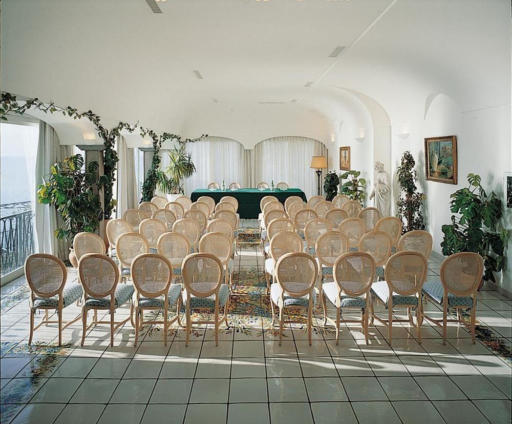 Hotel Santa Caterina サンタ・カテリーナ・ヴァルフルヴァ エクステリア 写真